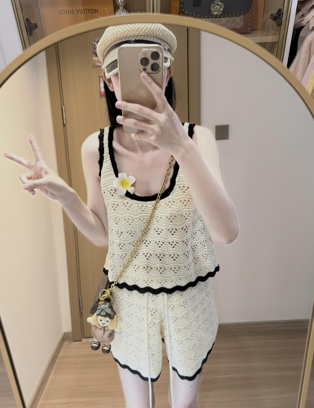 Knitted Korean style vest mixed colors shorts 2pcs set