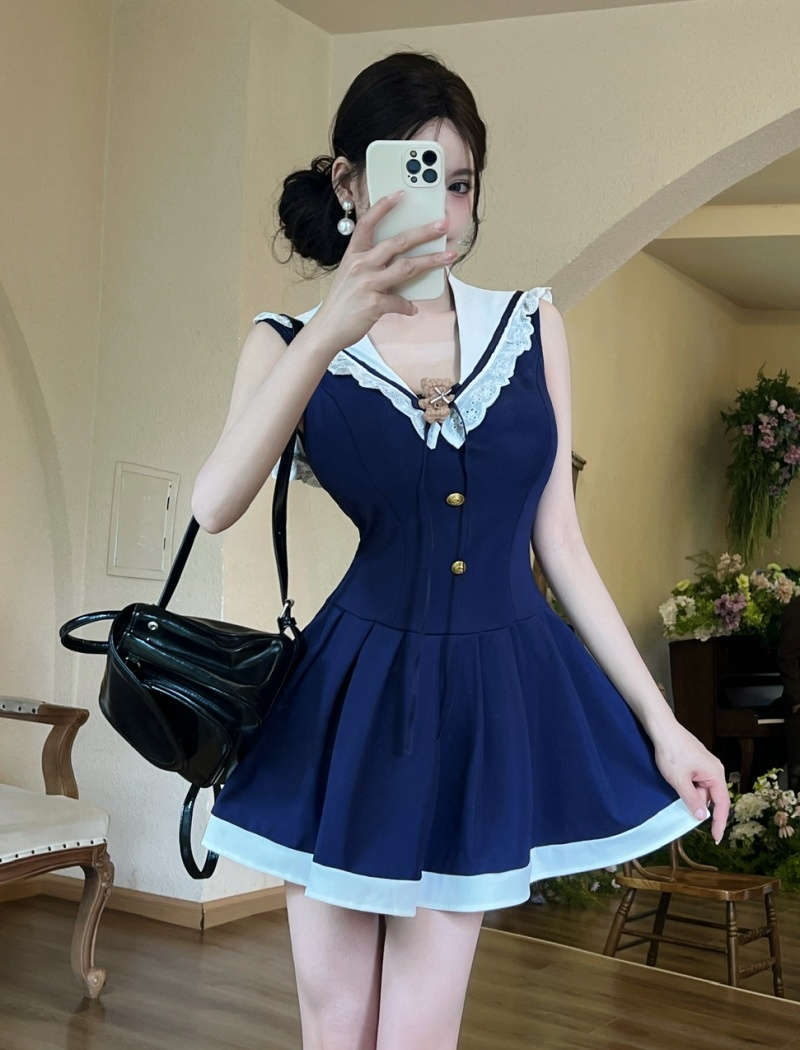 Pinched waist sexy short big skirt lapel college style dress