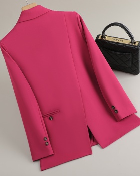 After the split coat Casual business suit for women