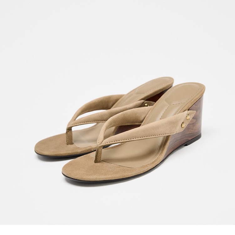 Seaside summer slippers fashion trifle  for women