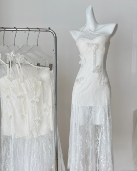 Temperament white pinched waist strapless dress