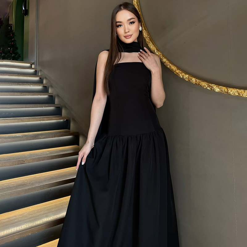 Sexy back bandage splice wrapped chest dress for women
