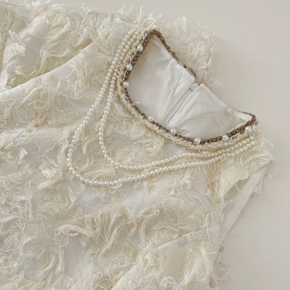 Sleeveless France style feather A-line dress for women