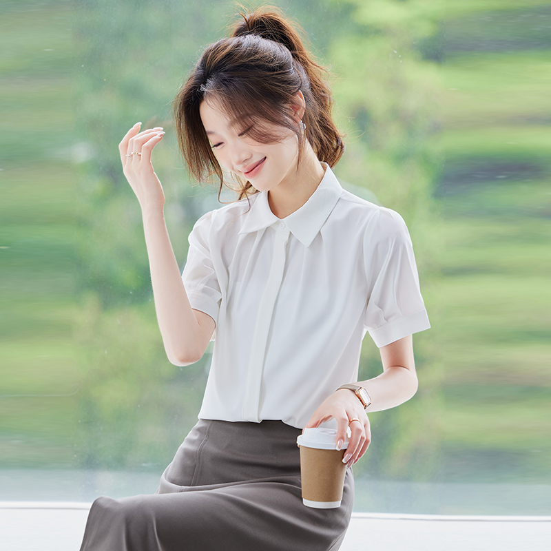 Temperament commuting small shirt Casual shirt