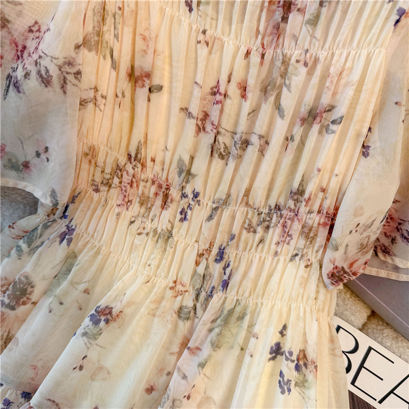 Vacation temperament tender glaze Korean style dress
