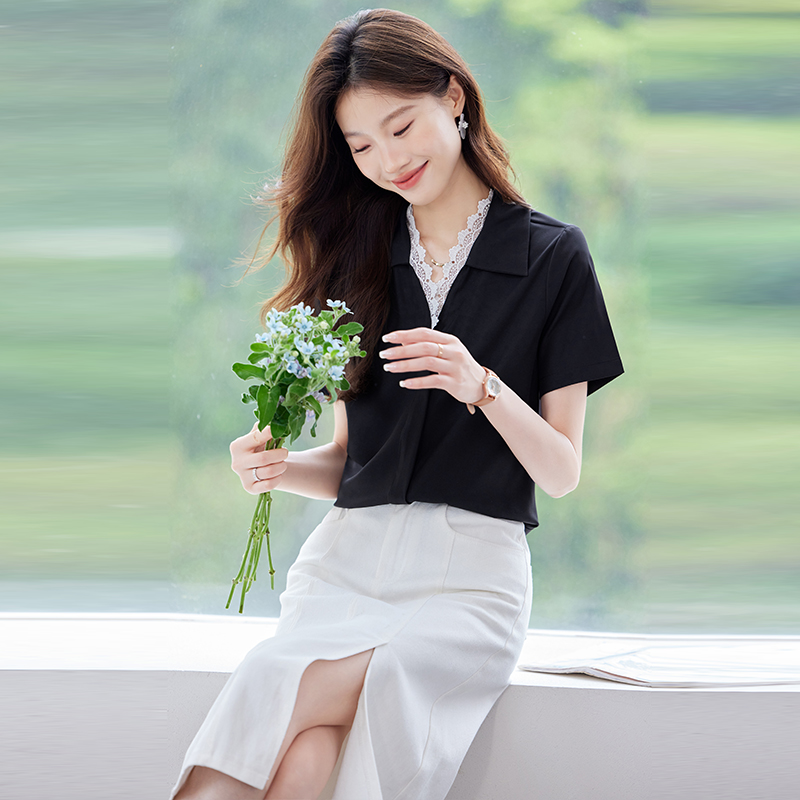 V-neck short sleeve small shirt white unique shirt for women