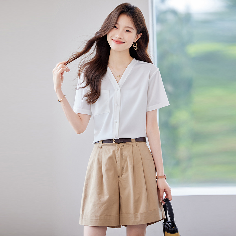 Unique summer small shirt V-neck shirt for women