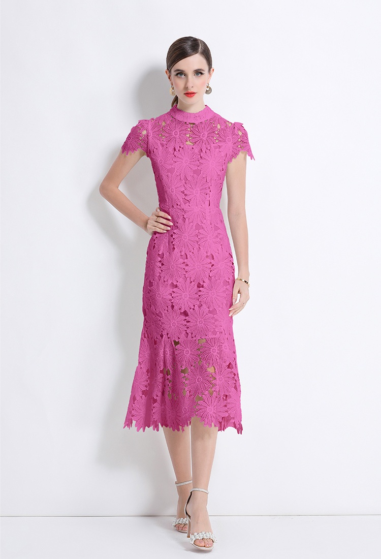 Lace pinched waist short sleeve round neck hollow dress