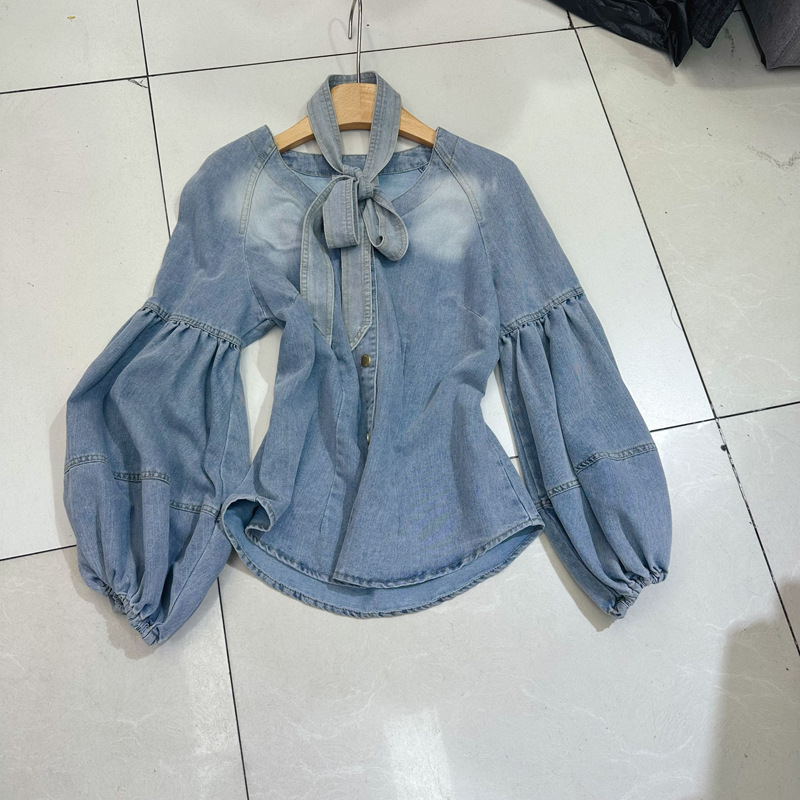 Loose niche retro tops micro speaker denim pants a set