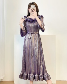 Pinched waist Pleats Please fashion dress