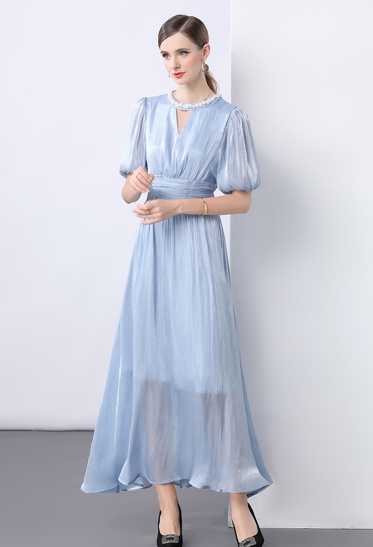 Short sleeve lantern sleeve medium waist dress