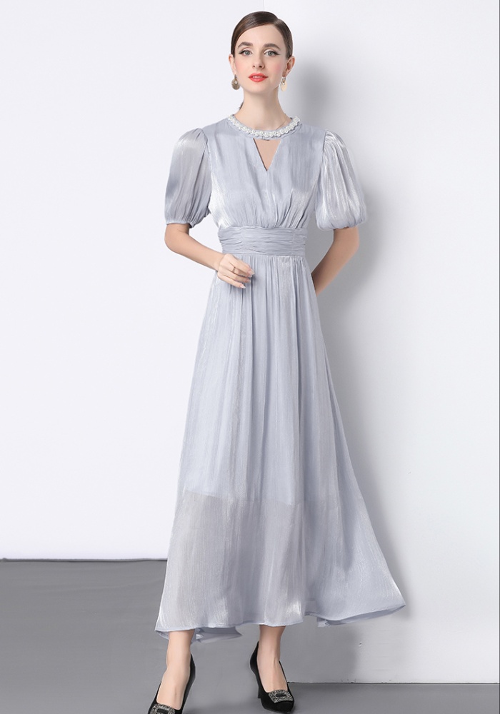 Short sleeve lantern sleeve medium waist dress