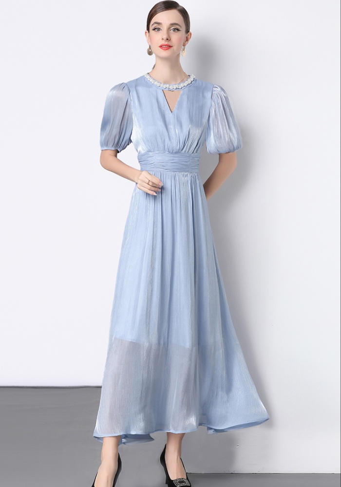 Short sleeve lantern sleeve medium waist dress