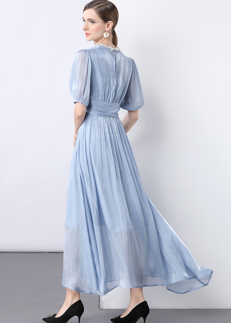Short sleeve lantern sleeve medium waist dress