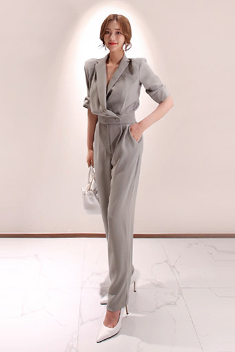Short sleeve jumpsuit business suit
