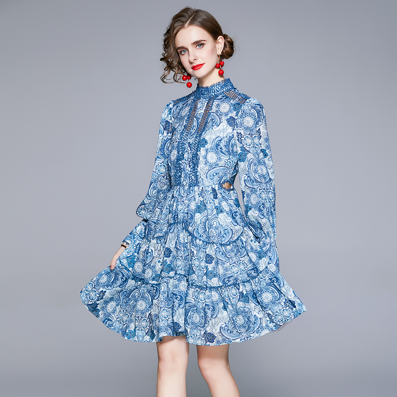 Lantern sleeve lace hollow temperament dress