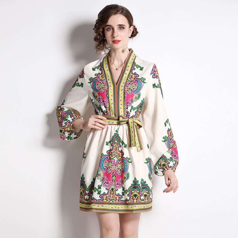 European style temperament V-neck with belt slim dress