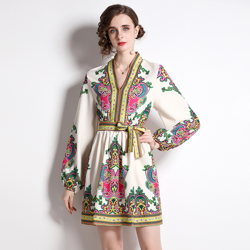 European style temperament V-neck with belt slim dress