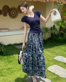 Floral V-neck long skirt slim short sleeve tops a set