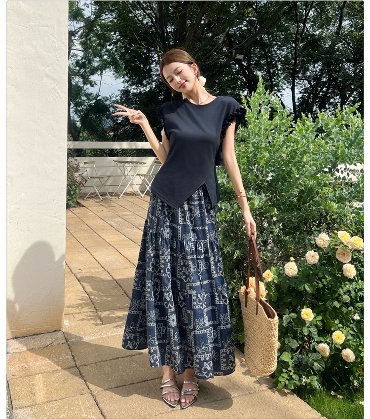 Floral hollow T-shirt big skirt wood ear skirt a set
