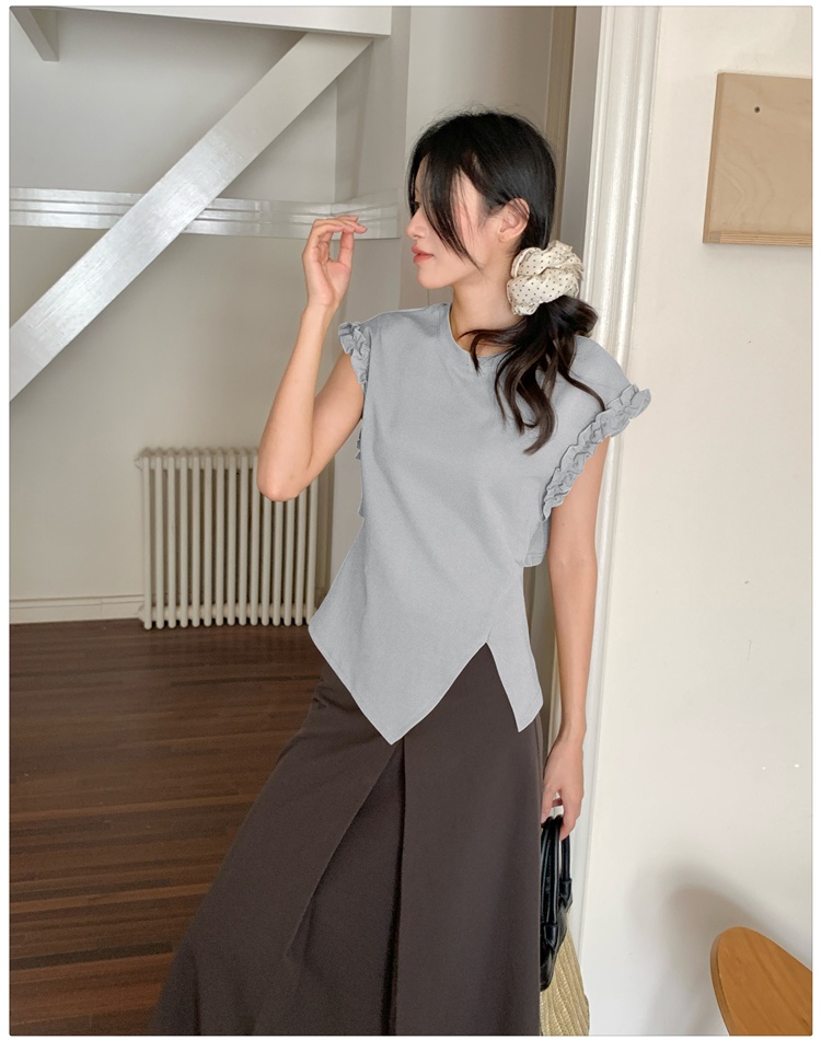 Irregular wood ear back hollow tops round neck tether T-shirt