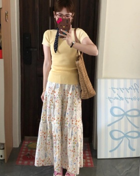 Yellow skirt floral small shirt a set for women