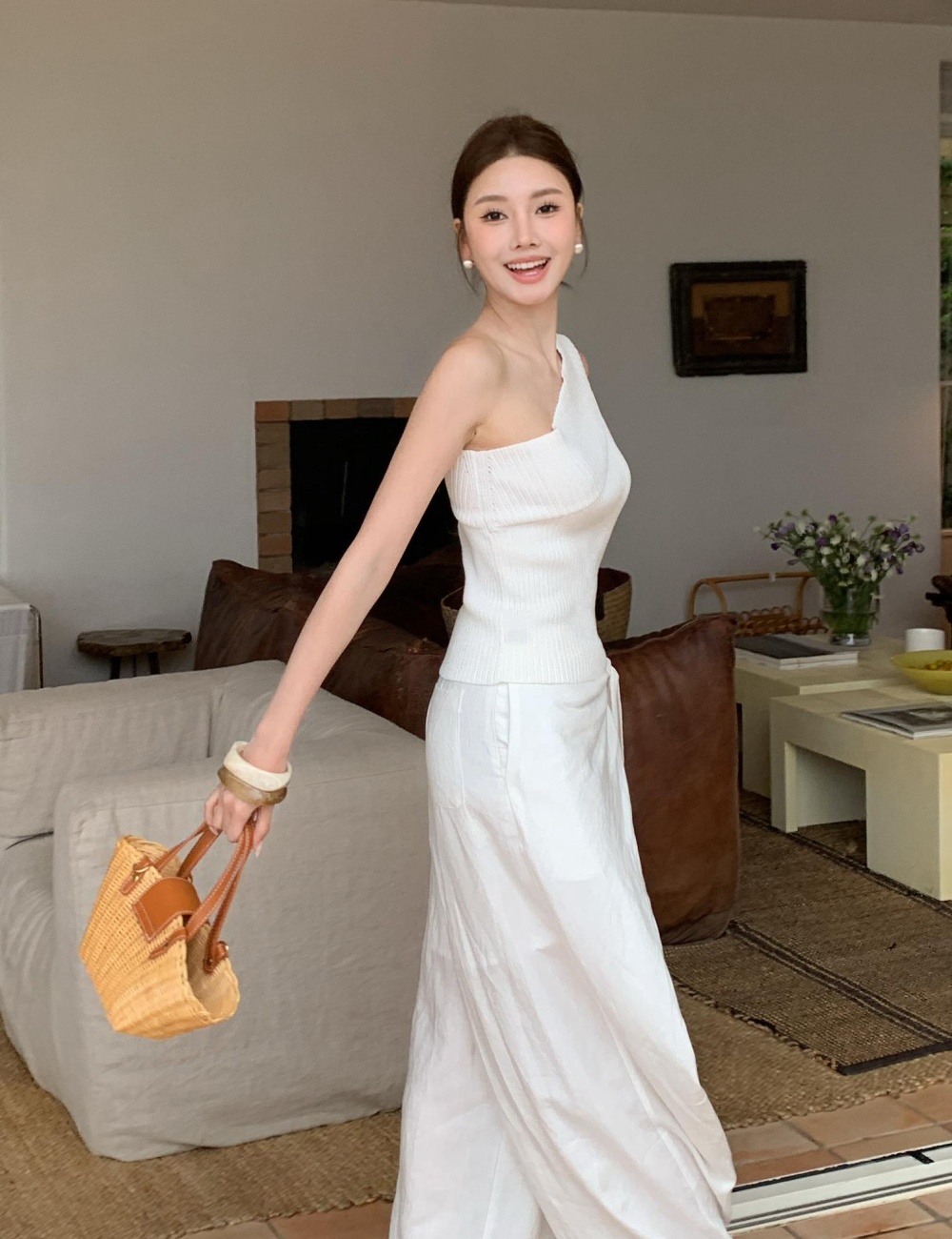 Strapless sling sloping shoulder tops