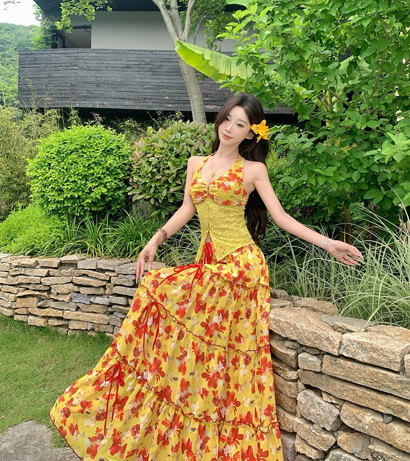 Half spicegirl long skirt sling floral tops a set
