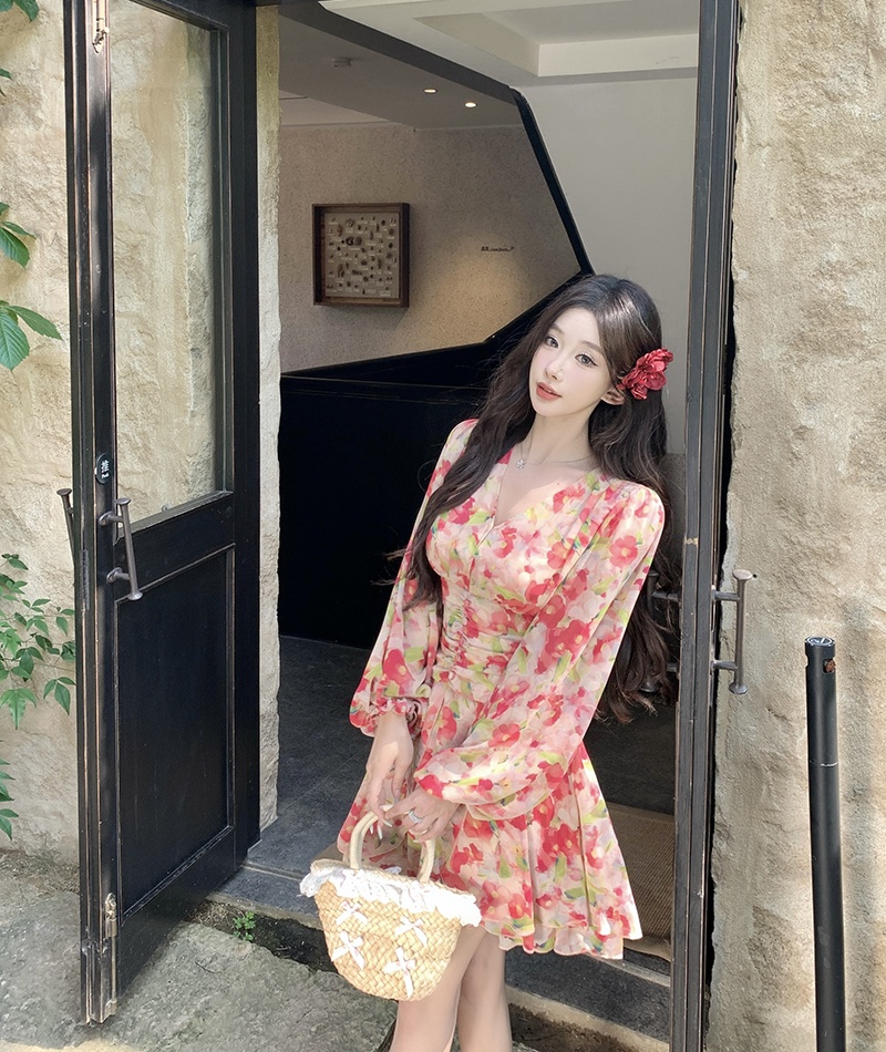 Pinched waist V-neck short skirt long printing tops a set