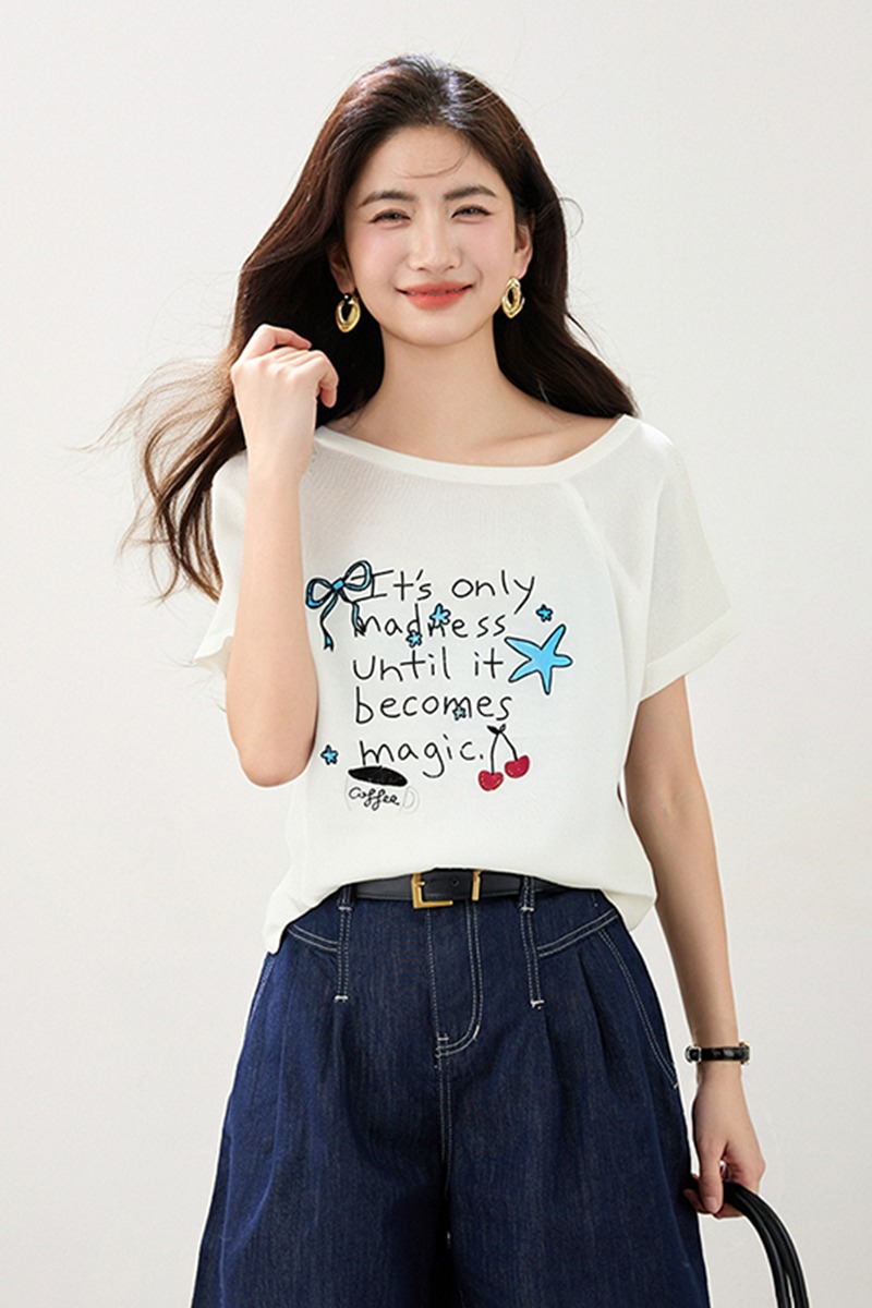 Korean style letters T-shirt sweet niche sweater for women