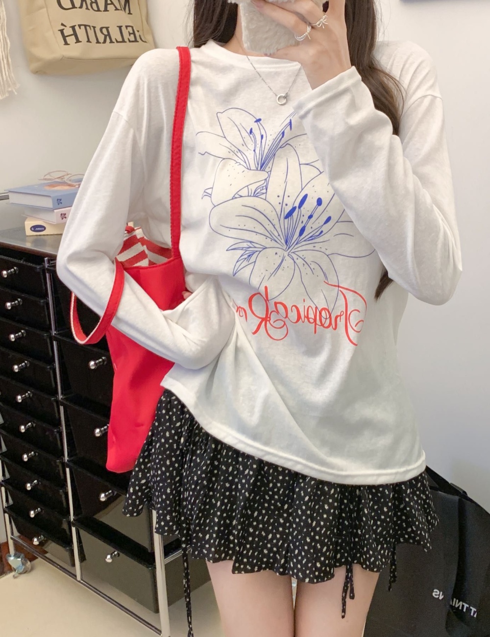 Lazy flowers tops all-match letters smock for women