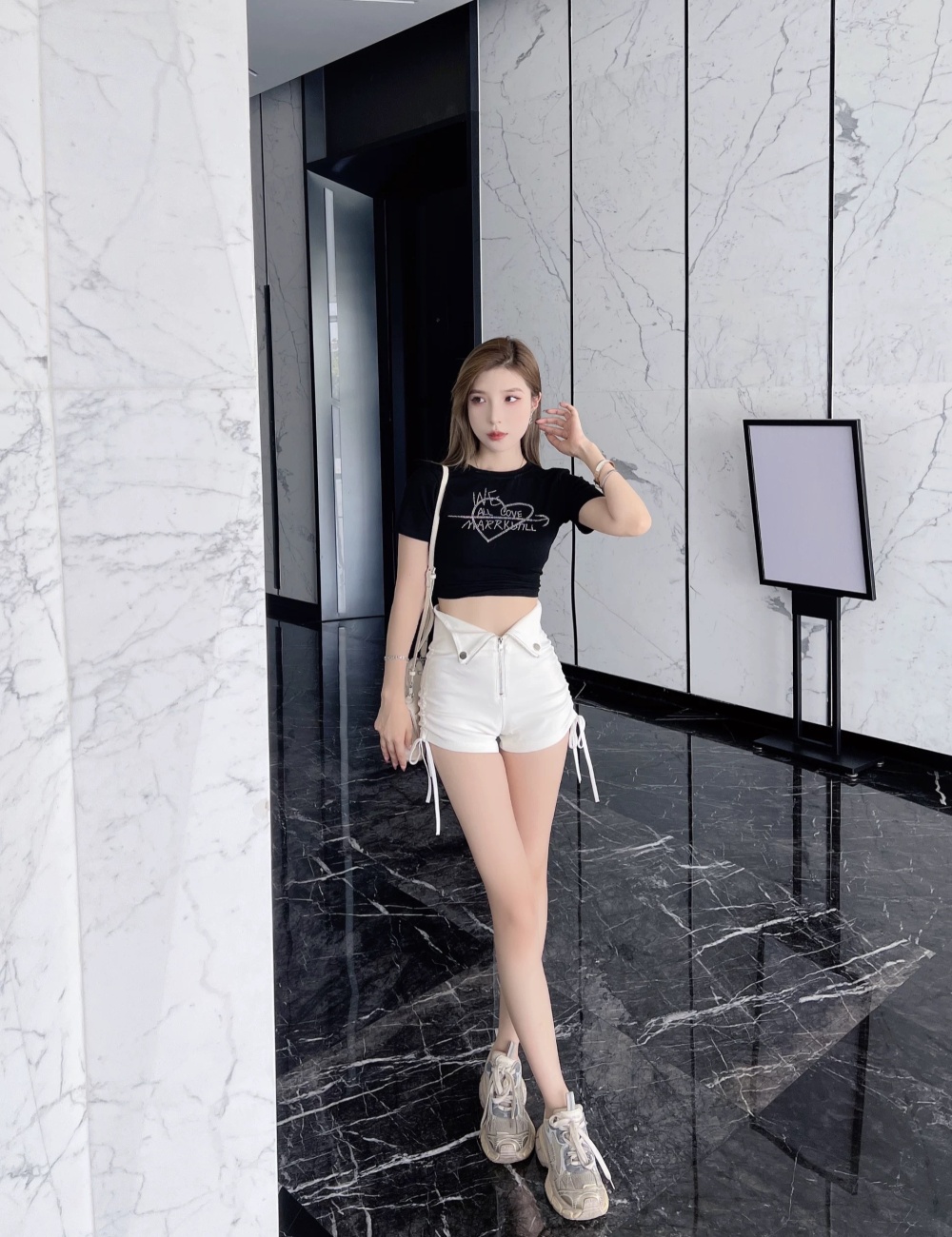 High waist tight straight bottoming slim shorts