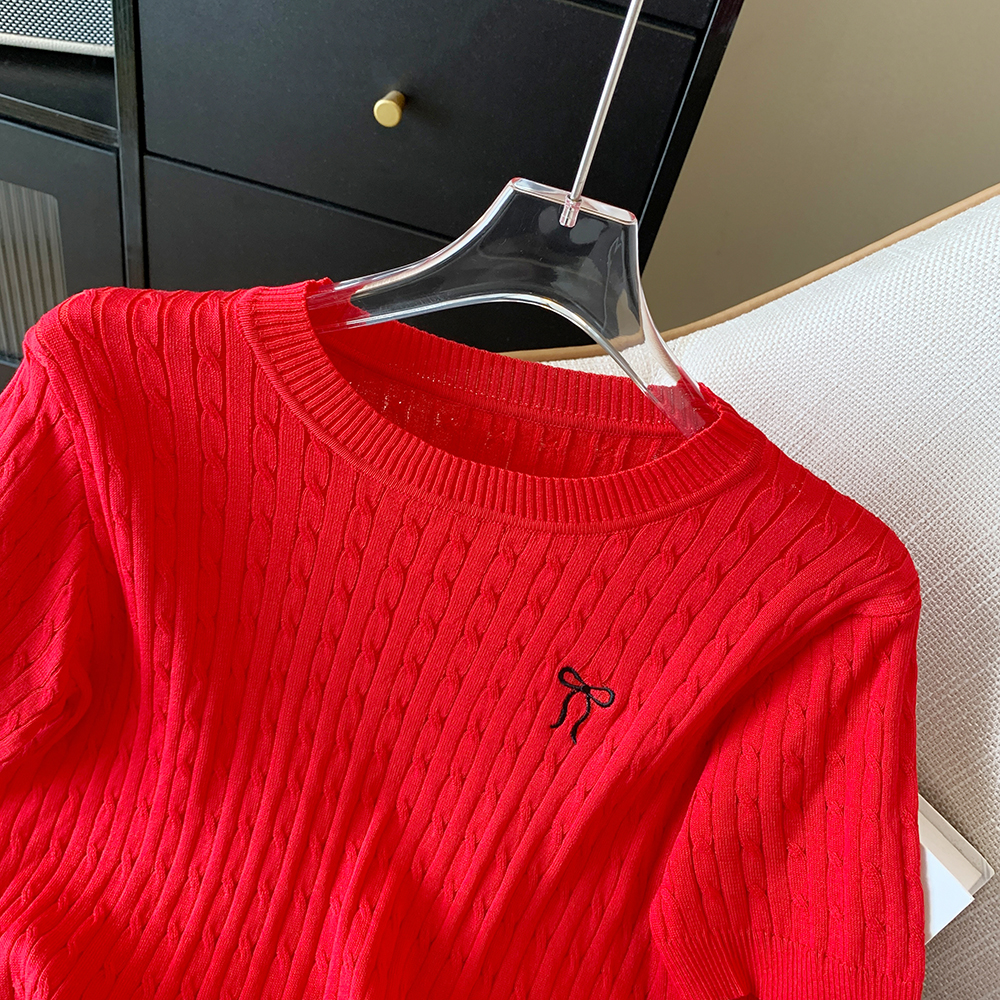 Retro twist bow short sleeve round neck sweater