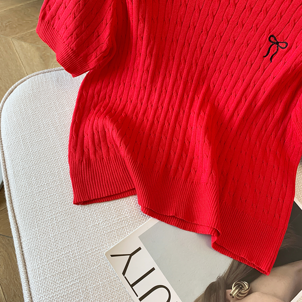 Retro twist bow short sleeve round neck sweater