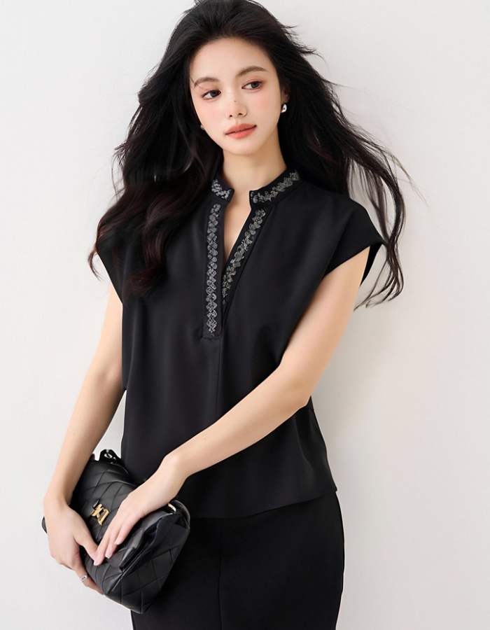 Beading short sleeve shirt commuting V-neck small shirt