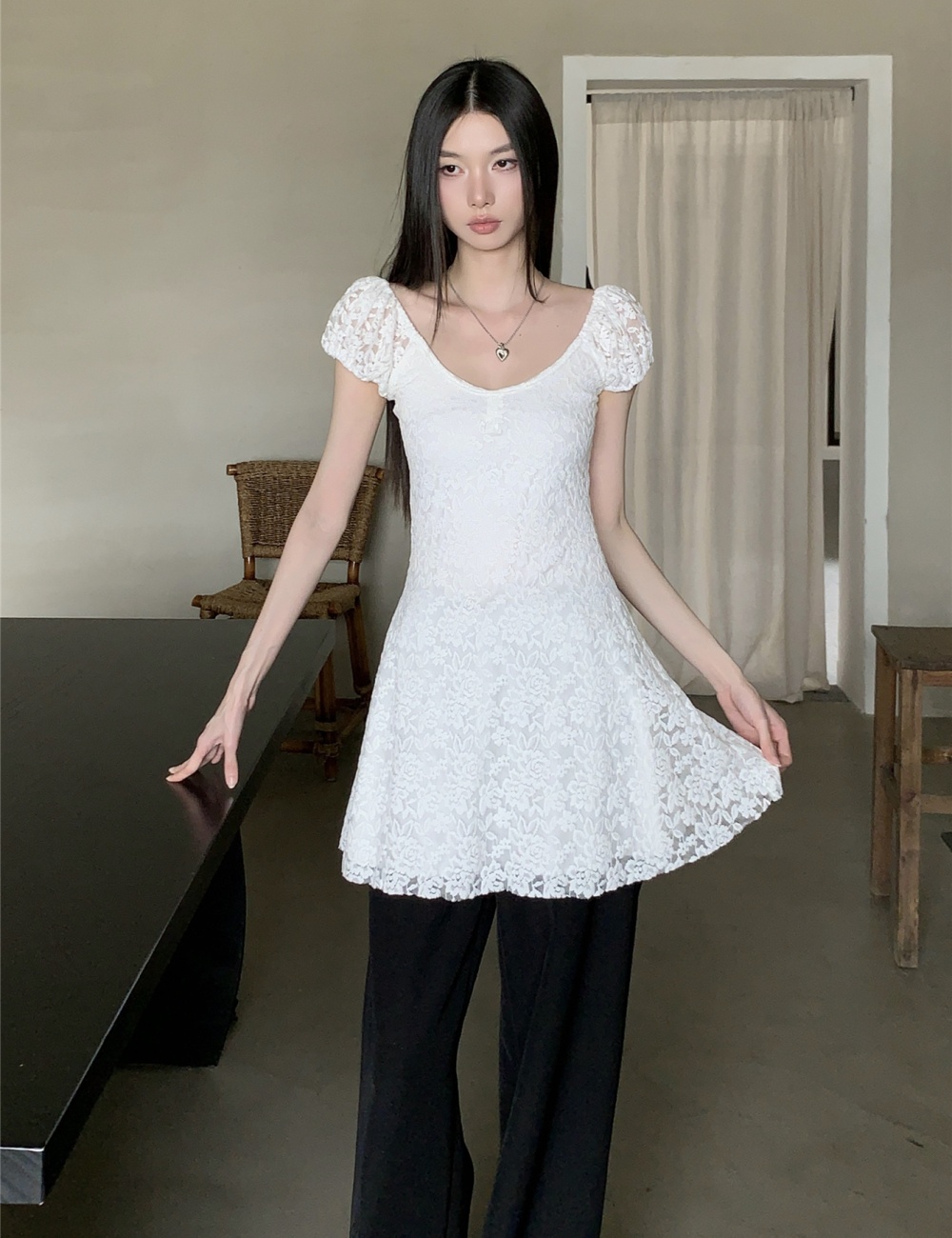 Summer slim pinched waist lace dress
