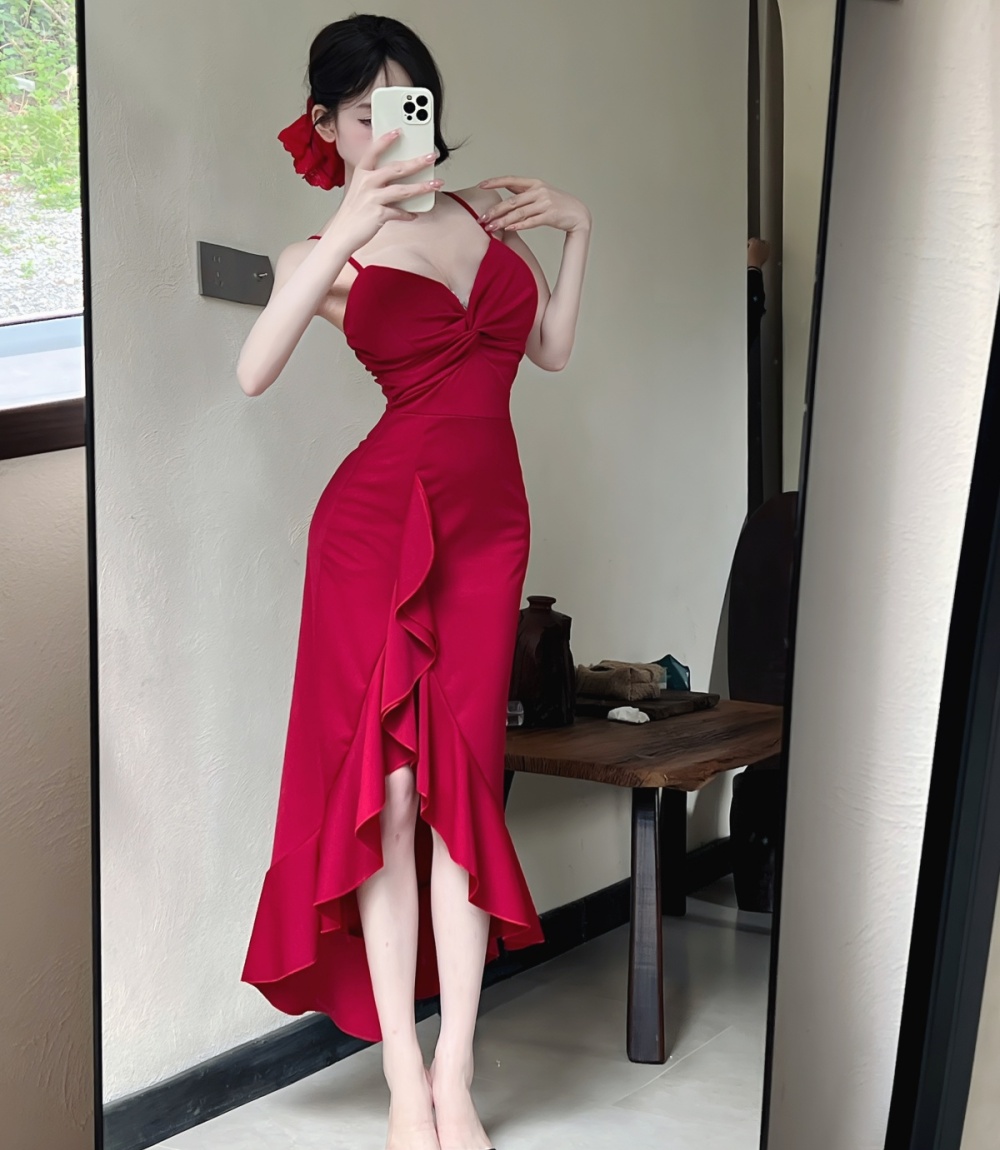 Wrapped chest long dress trailing evening dress