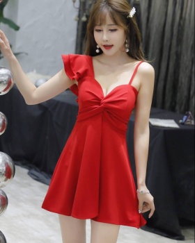 Pinched waist big skirt lotus leaf edges sling shoulder sexy dress