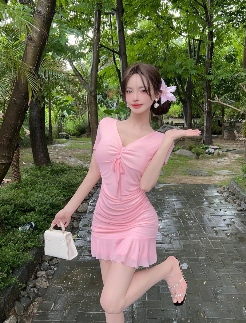 Drawstring lotus leaf edges gauze bottoming dress