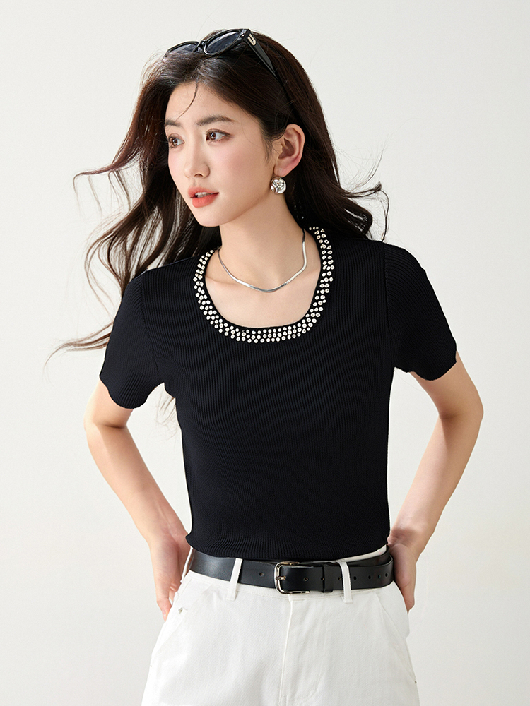 Slim summer U-neck tops knitted temperament T-shirt