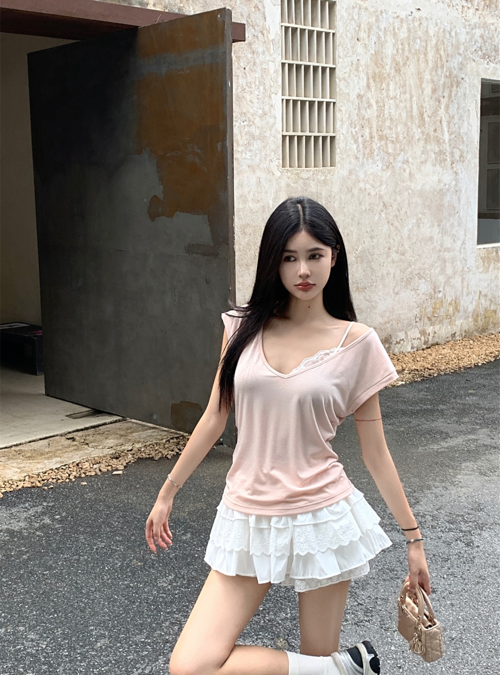 Lace thick and disorderly short skirt sling T-shirt for women