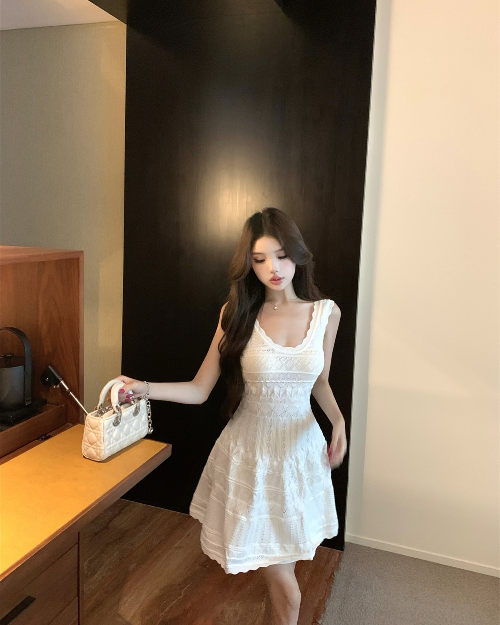 White ice silk sling T-back summer pinched waist vest