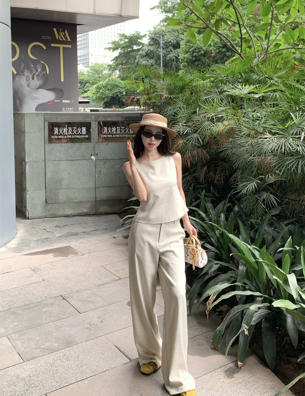 Pinched waist sleeveless tops summer frenum shirt a set