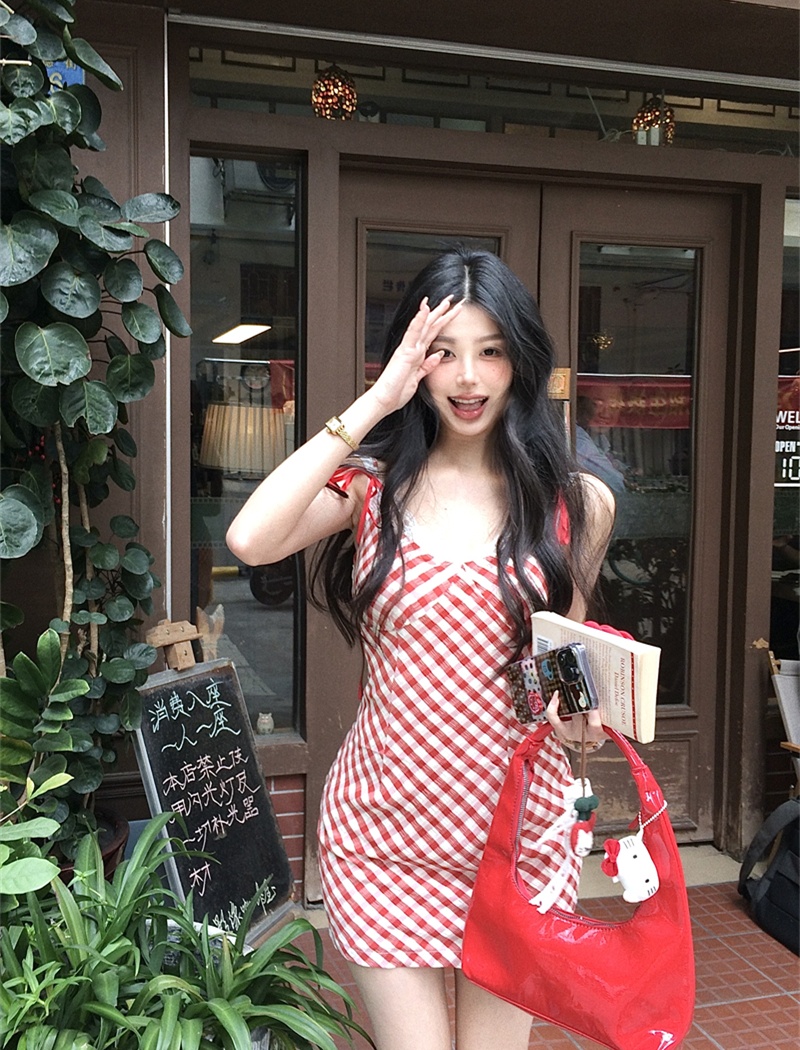 Red vacation dress pinched waist summer T-back for women