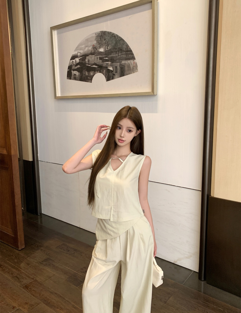 Pure V-neck wide leg pants wear small shirt a set for women
