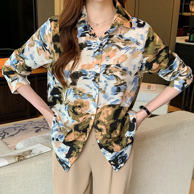 Printing shirt lapel bottoming shirt for women
