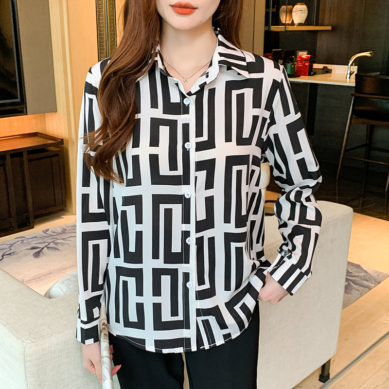 Long sleeve pattern geometry chiffon autumn shirt for women