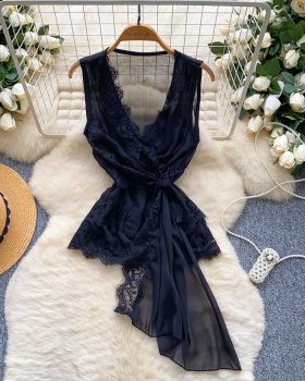 Sleeveless lace gauze small shirt thin unique tops