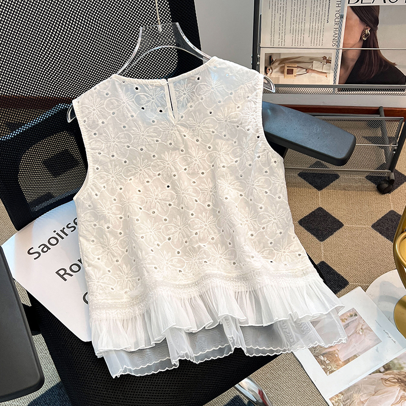 Slim round neck summer embroidered vest hollow splice pure shirt