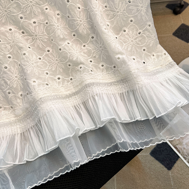Slim round neck summer embroidered vest hollow splice pure shirt